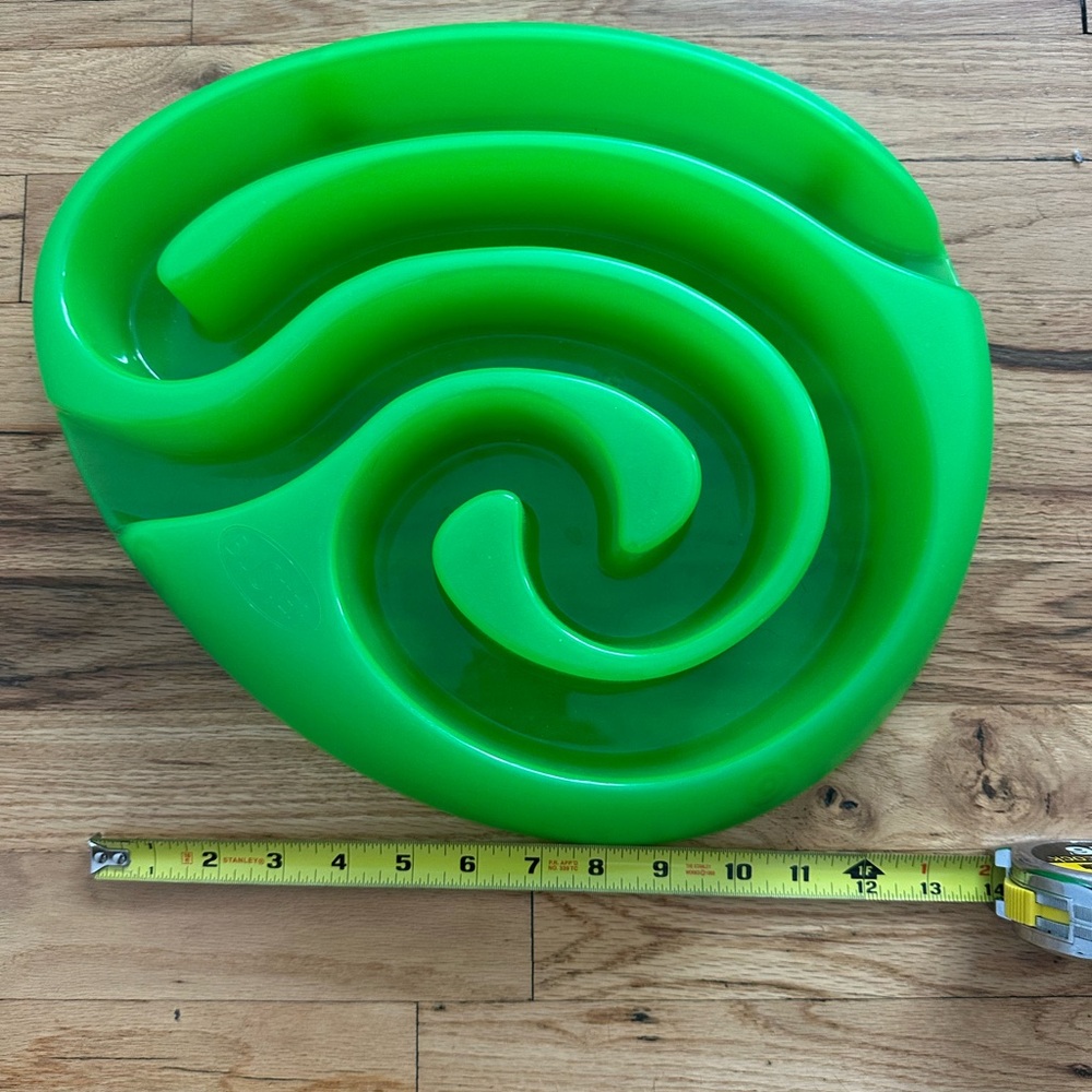 Green Slow Feeder Dog Bowl